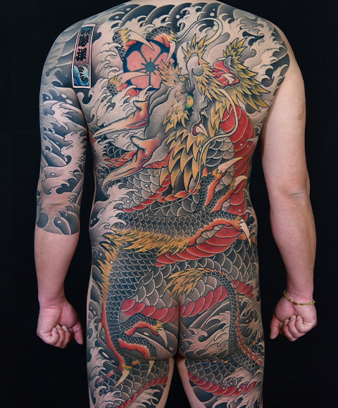 初代彫洋
