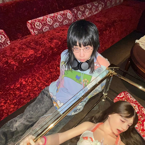 ジャジャ